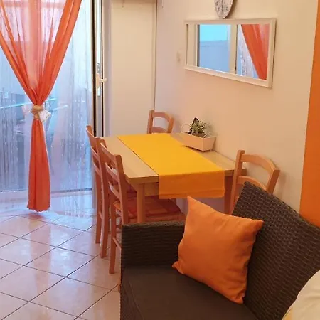 Jannine * Biograd Na Moru