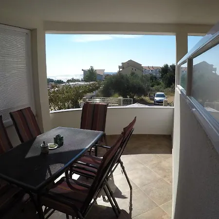 Jannine Apartman Biograd Na Moru