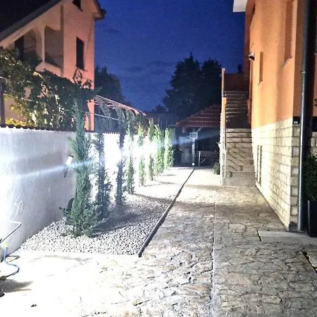 Apartament Jannine