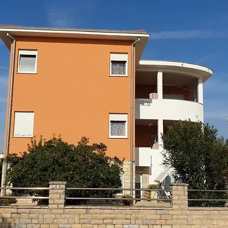 Jannine Apartment Biograd Na Moru